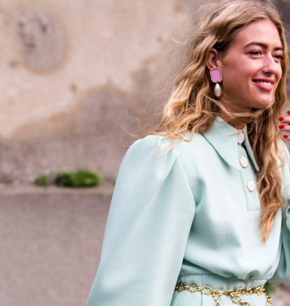 Τα πιο όμορφα φορέματα για τον χειμώνα | Τα σχέδια που θα φορέσεις μόλις πέσει η θερμοκρασία