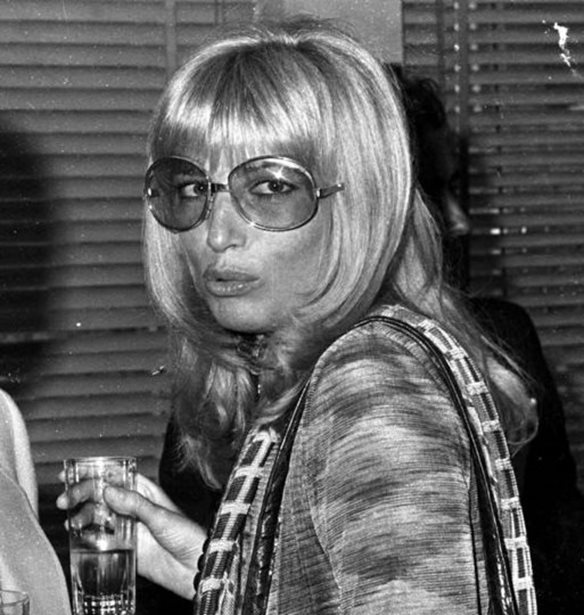 Monica Vitti | &#x3A0;&#x3AD;&#x3B8;&#x3B1;&#x3BD;&#x3B5; &#x3B7; &#x3C3;&#x3C0;&#x3BF;&#x3C5;&#x3B4;&#x3B1;&#x3AF;&#x3B1; &#x399;&#x3C4;&#x3B1;&#x3BB;&#x3AF;&#x3B4;&#x3B1; &#x3B7;&#x3B8;&#x3BF;&#x3C0;&#x3BF;&#x3B9;&#x3CC;&#x3C2; &#x3C3;&#x3B5; &#x3B7;&#x3BB;&#x3B9;&#x3BA;&#x3AF;&#x3B1; 90 &#x3B5;&#x3C4;&#x3CE;&#x3BD;