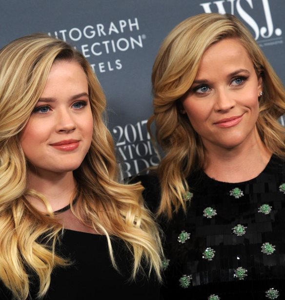 &#x397; &#x3BA;&#x3CC;&#x3C1;&#x3B7; &#x3C4;&#x3B7;&#x3C2; Reese Witherspoon &#x3AD;&#x3BA;&#x3B1;&#x3BD;&#x3B5; &#x3C4;&#x3BF; &#x3B5;&#x3C0;&#x3AF;&#x3C3;&#x3B7;&#x3BC;&#x3BF; &#x3BD;&#x3C4;&#x3B5;&#x3BC;&#x3C0;&#x3BF;&#x3CD;&#x3C4;&#x3BF; &#x3C4;&#x3B7;&#x3C2; &#x3C3;&#x3C4;&#x3B7;&#x3BD; &#x3C5;&#x3C8;&#x3B7;&#x3BB;&#x3AE; &#x3BA;&#x3BF;&#x3B9;&#x3BD;&#x3C9;&#x3BD;&#x3AF;&#x3B1;