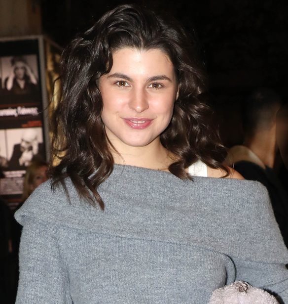 Η Δανάη Παππά με το παντελόνι που αξίζει να έχεις στη ντουλάπα σου