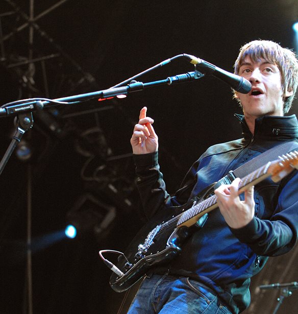 &#x39F;&#x3B9; Arctic Monkeys &#x3B8;&#x3B1; &#x3BA;&#x3C5;&#x3BA;&#x3BB;&#x3BF;&#x3C6;&#x3BF;&#x3C1;&#x3AE;&#x3C3;&#x3BF;&#x3C5;&#x3BD; &#x3C3;&#x3B5; &#x3AC;&#x3BB;&#x3BC;&#x3C0;&#x3BF;&#x3C5;&#x3BC; &#x3C4;&#x3B7; &#x3C3;&#x3C5;&#x3BD;&#x3B1;&#x3C5;&#x3BB;&#x3AF;&#x3B1; &#x3C4;&#x3BF;&#x3C5;&#x3C2; &#x3C3;&#x3C4;&#x3BF; Royal Albert Hall