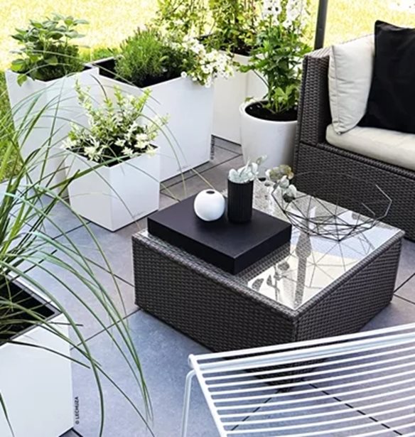 Black &amp; White &#x3BA;&#x3BF;&#x3BC;&#x3C8;&#x3CC;&#x3C4;&#x3B7;&#x3C4;&#x3B1; &#x3C3;&#x3C4;&#x3BF;&#x3C5;&#x3C2; &#x3B5;&#x3BE;&#x3C9;&#x3C4;&#x3B5;&#x3C1;&#x3B9;&#x3BA;&#x3BF;&#x3CD;&#x3C2; &#x3C7;&#x3CE;&#x3C1;&#x3BF;&#x3C5;&#x3C2; &#x3BC;&#x3B5; &#x3C4;&#x3B9;&#x3C2; premium &#x3B3;&#x3BB;&#x3AC;&#x3C3;&#x3C4;&#x3C1;&#x3B5;&#x3C2; &#x3C4;&#x3B7;&#x3C2; LECHUZA