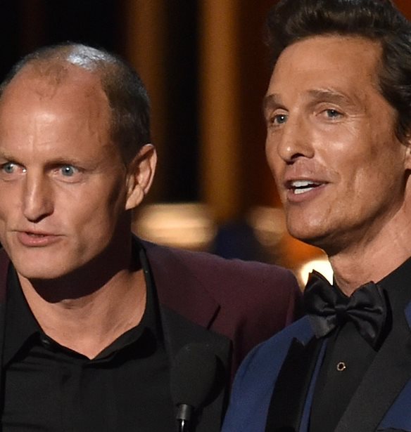 O Matthew McConaughey &#x3BA;&#x3B1;&#x3B9; &#x3BF; Woody Harrelson &#x3B5;&#x3B4;&#x3CE; &#x3BA;&#x3B1;&#x3B9; &#x3C7;&#x3C1;&#x3CC;&#x3BD;&#x3B9;&#x3B1; &#x3B1;&#x3C3;&#x3C4;&#x3B5;&#x3B9;&#x3B5;&#x3CD;&#x3BF;&#x3BD;&#x3C4;&#x3B1;&#x3B9; &#x3B3;&#x3B9;&#x3B1; &#x3C4;&#x3B7;&#x3BD; &#x3C0;&#x3B9;&#x3B8;&#x3B1;&#x3BD;&#x3CC;&#x3C4;&#x3B7;&#x3C4;&#x3B1; &#x3BD;&#x3B1; &#x3B5;&#x3AF;&#x3BD;&#x3B1;&#x3B9; &#x3B1;&#x3B4;&#x3AD;&#x3BB;&#x3C6;&#x3B9;&#x3B1;