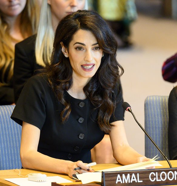 &#x391;&#x3C5;&#x3C4;&#x3AD;&#x3C2; &#x3B5;&#x3AF;&#x3BD;&#x3B1;&#x3B9; &#x3BF;&#x3B9; 12 &quot;&#x393;&#x3C5;&#x3BD;&#x3B1;&#x3AF;&#x3BA;&#x3B5;&#x3C2; &#x3C4;&#x3B7;&#x3C2; &#x3A7;&#x3C1;&#x3BF;&#x3BD;&#x3B9;&#x3AC;&#x3C2;&quot; &#x3C3;&#x3CD;&#x3BC;&#x3C6;&#x3C9;&#x3BD;&#x3B1; &#x3BC;&#x3B5; &#x3C4;&#x3BF; &#x3C0;&#x3B5;&#x3C1;&#x3B9;&#x3BF;&#x3B4;&#x3B9;&#x3BA;&#x3CC; TIME