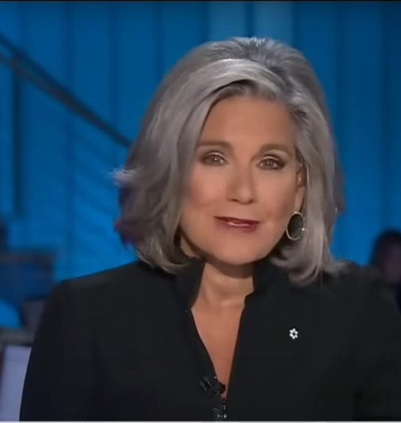 Lisa LaFlamme | &#x397; &#x39A;&#x3B1;&#x3BD;&#x3B1;&#x3B4;&#x3AE; &#x3C0;&#x3B1;&#x3C1;&#x3BF;&#x3C5;&#x3C3;&#x3B9;&#x3AC;&#x3C3;&#x3C4;&#x3C1;&#x3B9;&#x3B1; &#x3C0;&#x3BF;&#x3C5; &#x3B1;&#x3C0;&#x3BF;&#x3BB;&#x3CD;&#x3B8;&#x3B7;&#x3BA;&#x3B5; &#x3BC;&#x3B5;&#x3C4;&#x3AC; &#x3B1;&#x3C0;&#x3CC; 35 &#x3C7;&#x3C1;&#x3CC;&#x3BD;&#x3B9;&#x3B1; &#x3B5;&#x3C0;&#x3B5;&#x3B9;&#x3B4;&#x3AE; &#x3AC;&#x3C6;&#x3B7;&#x3C3;&#x3B5; &#x3B3;&#x3BA;&#x3C1;&#x3AF;&#x3B6;&#x3B1; &#x3C4;&#x3B1; &#x3BC;&#x3B1;&#x3BB;&#x3BB;&#x3B9;&#x3AC; &#x3C4;&#x3B7;&#x3C2;