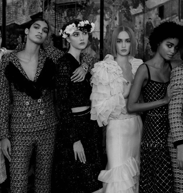 Paris Fashion Week | &#x391;&#x3C5;&#x3C4;&#x3CC; &#x3B5;&#x3AF;&#x3BD;&#x3B1;&#x3B9; &#x3C4;&#x3BF; &#x3C0;&#x3C1;&#x3CC;&#x3B3;&#x3C1;&#x3B1;&#x3BC;&#x3BC;&#x3AC; &#x3C4;&#x3B7;&#x3C2;