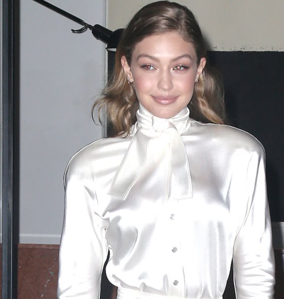 Gigi Hadid: &#x3A0;&#x3BF;&#x3B9;&#x3CC; &#x3B5;&#x3C0;&#x3AC;&#x3B3;&#x3B3;&#x3B5;&#x3BB;&#x3BC;&#x3B1; &#x3B8;&#x3B1; &#x3B1;&#x3BA;&#x3BF;&#x3BB;&#x3BF;&#x3C5;&#x3B8;&#x3BF;&#x3CD;&#x3C3;&#x3B5; &#x3B1;&#x3BD; &#x3B4;&#x3B5;&#x3BD; &#x3B5;&#x3AF;&#x3C7;&#x3B5; &#x3B3;&#x3AF;&#x3BD;&#x3B5;&#x3B9; &#x3BC;&#x3BF;&#x3BD;&#x3C4;&#x3AD;&#x3BB;&#x3BF;;