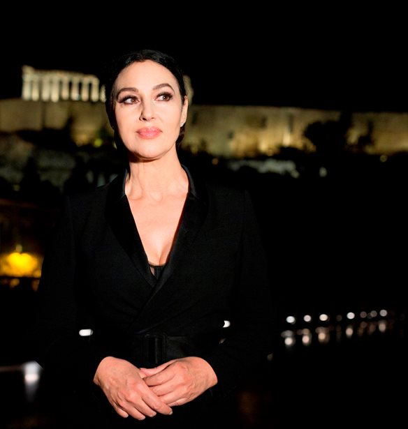 Monica Bellucci | &#x388;&#x3B3;&#x3B9;&#x3BD;&#x3B5; &#x3BE;&#x3B1;&#x3BD;&#x3B8;&#x3B9;&#x3AC; &#x3B3;&#x3B9;&#x3B1; &#x3C4;&#x3B7; &#x3BD;&#x3AD;&#x3B1; &#x3C4;&#x3B7;&#x3C2; &#x3C4;&#x3B1;&#x3B9;&#x3BD;&#x3AF;&#x3B1;