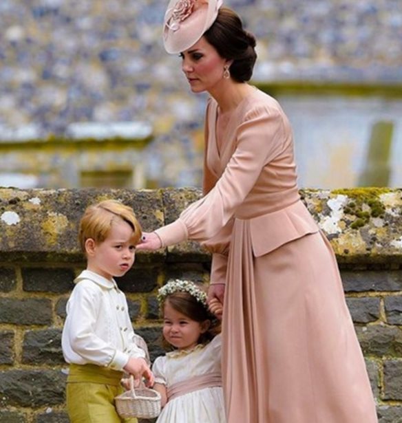 Kate Middleton: &#x3A0;&#x3CC;&#x3C3;&#x3B5;&#x3C2; &#x3BD;&#x3C4;&#x3B1;&#x3BD;&#x3C4;&#x3AC;&#x3B4;&#x3B5;&#x3C2; &#x3C4;&#x3B7; &#x3B2;&#x3BF;&#x3B7;&#x3B8;&#x3BF;&#x3CD;&#x3BD; &#x3C3;&#x3C4;&#x3BF; &#x3BC;&#x3B5;&#x3B3;&#x3AC;&#x3BB;&#x3C9;&#x3BC;&#x3B1; &#x3C4;&#x3C9;&#x3BD; &#x3C0;&#x3B1;&#x3B9;&#x3B4;&#x3B9;&#x3CE;&#x3BD; &#x3C4;&#x3B7;&#x3C2;;