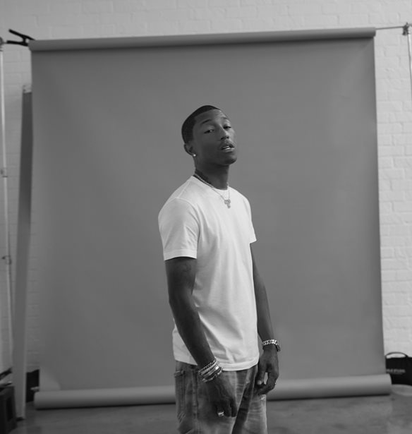&#x39F; Pharrell Williams &#x3B5;&#x3AF;&#x3BD;&#x3B1;&#x3B9; &#x3BF; &#x3BD;&#x3AD;&#x3BF;&#x3C2; &#x3B4;&#x3B7;&#x3BC;&#x3B9;&#x3BF;&#x3C5;&#x3C1;&#x3B3;&#x3B9;&#x3BA;&#x3CC;&#x3C2; &#x3B4;&#x3B9;&#x3B5;&#x3C5;&#x3B8;&#x3C5;&#x3BD;&#x3C4;&#x3AE;&#x3C2; &#x3C4;&#x3C9;&#x3BD; &#x3B1;&#x3BD;&#x3C4;&#x3C1;&#x3B9;&#x3BA;&#x3CE;&#x3BD; &#x3C3;&#x3C5;&#x3BB;&#x3BB;&#x3BF;&#x3B3;&#x3CE;&#x3BD; Louis Vuitton
