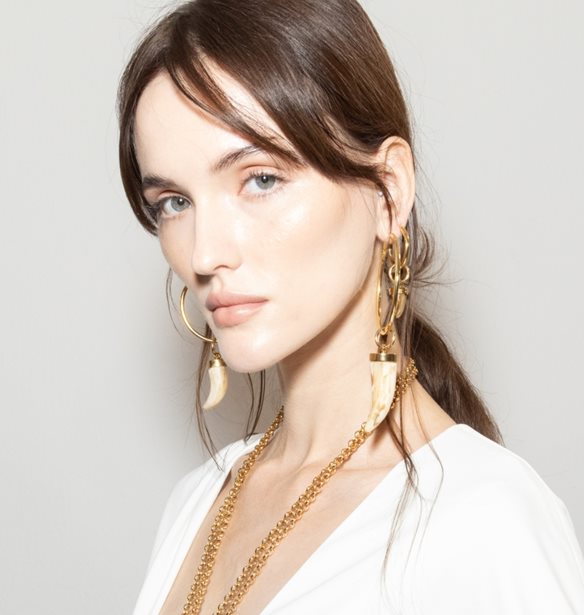 &#x3A4;&#x3BF; boho hair look &#x3C0;&#x3BF;&#x3C5; &quot;&#x3C3;&#x3B2;&#x3AE;&#x3BD;&#x3B5;&#x3B9;&quot; &#x3C4;&#x3B7;&#x3BD; &#x3BA;&#x3BF;&#x3CD;&#x3C1;&#x3B1;&#x3C3;&#x3B7; &#x3B1;&#x3C0;&#x3CC; &#x3C4;&#x3BF; &#x3C0;&#x3C1;&#x3CC;&#x3C3;&#x3C9;&#x3C0;&#x3BF;