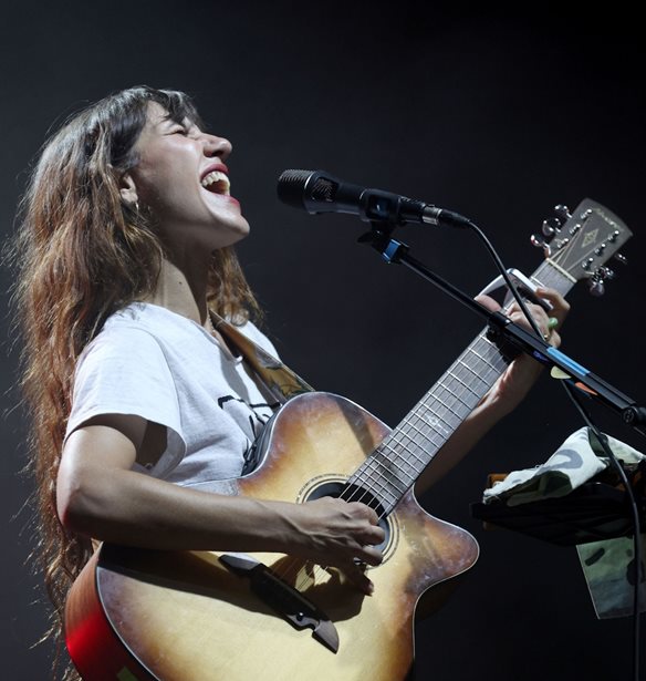 "Γυναίκες είμαστε" | Μια διαφορετική μουσική παράσταση για την Παγκόσμια Ημέρα της Γυναίκας στο Christmas Theater