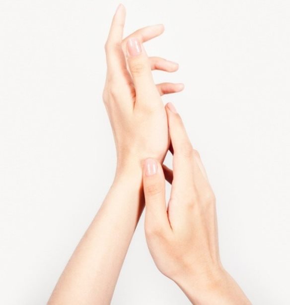 Ageless beauty | Σβήνοντας τα σημάδια του χρόνου από τα χέρια