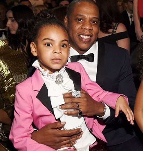 Blue Ivy: &#x397; &#x3BA;&#x3CC;&#x3C1;&#x3B7; &#x3C4;&#x3B7;&#x3C2; Beyonce &#x3C3;&#x3B5; &#x3C0;&#x3B1;&#x3C1;&#x3AC;&#x3C3;&#x3C4;&#x3B1;&#x3C3;&#x3B7; &#x3BC;&#x3C0;&#x3B1;&#x3BB;&#x3AD;&#x3C4;&#x3BF;&#x3C5; (&#x3B2;&#x3AF;&#x3BD;&#x3C4;&#x3B5;&#x3BF;)