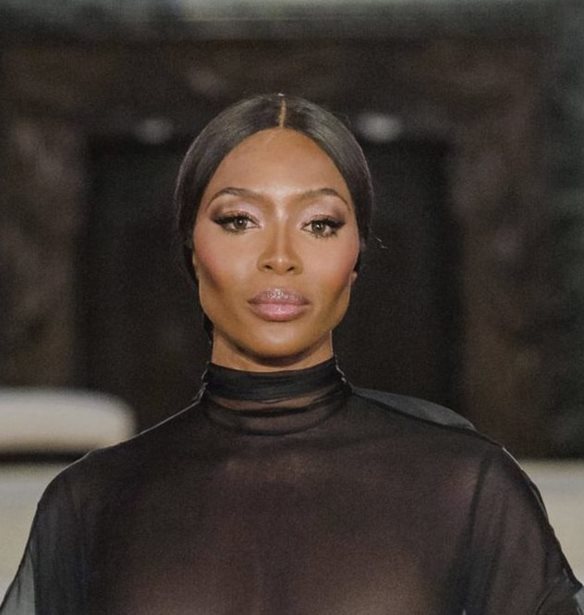 &quot;No Filter with Naomi&quot; | &#x397; &#x3B4;&#x3B9;&#x3B1;&#x3B4;&#x3B9;&#x3BA;&#x3C4;&#x3C5;&#x3B1;&#x3BA;&#x3AE; &#x3B5;&#x3BA;&#x3C0;&#x3BF;&#x3BC;&#x3C0;&#x3AE; &#x3C4;&#x3B7;&#x3C2; Naomi Campbell &#x3C3;&#x3C4;&#x3BF; YouTube &#x3AD;&#x3C7;&#x3B5;&#x3B9; &#x3C4;&#x3BF;&#x3C5;&#x3C2; &#x3BA;&#x3B1;&#x3BB;&#x3CD;&#x3C4;&#x3B5;&#x3C1;&#x3BF;&#x3C5;&#x3C2; &#x3BA;&#x3B1;&#x3BB;&#x3B5;&#x3C3;&#x3BC;&#x3AD;&#x3BD;&#x3BF;&#x3C5;&#x3C2;