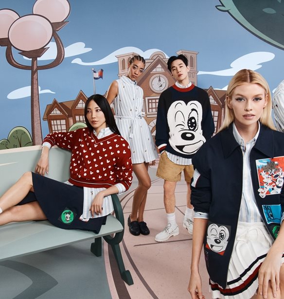 &#x397; Tommy Hilfiger &#x3B3;&#x3B9;&#x3BF;&#x3C1;&#x3C4;&#x3AC;&#x3B6;&#x3B5;&#x3B9; &#x3C4;&#x3B1; 100 &#x3C7;&#x3C1;&#x3CC;&#x3BD;&#x3B9;&#x3B1; Disney &#x3BC;&#x3B5; &#x3C4;&#x3B7; &#x3C3;&#x3C5;&#x3BD;&#x3B5;&#x3C1;&#x3B3;&#x3B1;&#x3C3;&#x3AF;&#x3B1; Disney x Tommy