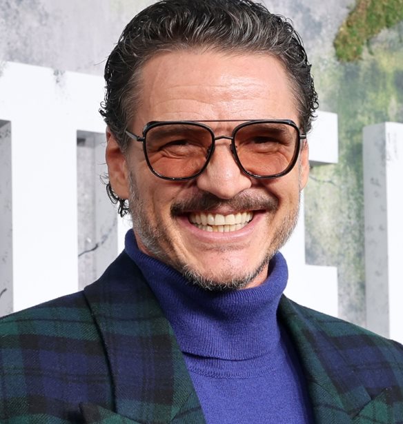 Pedro Pascal | &#x3A4;&#x3B9; &#x3B1;&#x3C0;&#x3AC;&#x3BD;&#x3C4;&#x3B7;&#x3C3;&#x3B5; &#x3B3;&#x3B9;&#x3B1; &#x3C4;&#x3B9;&#x3C2; &#x3C6;&#x3AE;&#x3BC;&#x3B5;&#x3C2; &#x3C0;&#x3BF;&#x3C5; &#x3C4;&#x3BF;&#x3BD; &#x3B8;&#x3AD;&#x3BB;&#x3BF;&#x3C5;&#x3BD; &#x3B6;&#x3B5;&#x3C5;&#x3B3;&#x3AC;&#x3C1;&#x3B9; &#x3BC;&#x3B5; &#x3C4;&#x3B7;&#x3BD; Jennifer Aniston