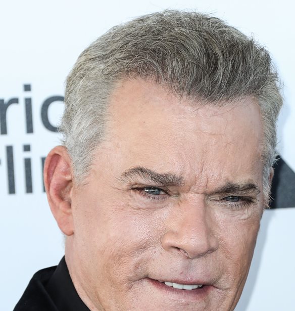 Ray Liotta | &#x39F; &#x3B4;&#x3B9;&#x3AC;&#x3C3;&#x3B7;&#x3BC;&#x3BF;&#x3C2; &#x3B7;&#x3B8;&#x3BF;&#x3C0;&#x3BF;&#x3B9;&#x3CC;&#x3C2; &#x3C0;&#x3AD;&#x3B8;&#x3B1;&#x3BD;&#x3B5; &#x3C3;&#x3B5; &#x3B7;&#x3BB;&#x3B9;&#x3BA;&#x3AF;&#x3B1; 67 &#x3B5;&#x3C4;&#x3CE;&#x3BD;
