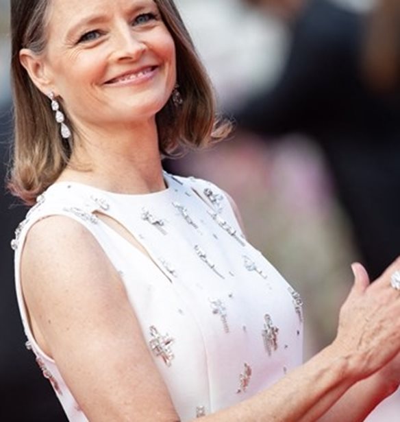 Jodie Foster | &#x3A4;&#x3BF; &#x3BD;&#x3C4;&#x3C1;&#x3BF;&#x3C0;&#x3B1;&#x3BB;&#x3CC; &#x3BA;&#x3BF;&#x3C1;&#x3AF;&#x3C4;&#x3C3;&#x3B9; - &#x3BA;&#x3B1;&#x3B9; &#x3AF;&#x3C3;&#x3C9;&#x3C2; &#x3B7; &#x3C0;&#x3B9;&#x3BF; &#x3C7;&#x3B5;&#x3B9;&#x3C1;&#x3B1;&#x3C6;&#x3B5;&#x3C4;&#x3B7;&#x3BC;&#x3AD;&#x3BD;&#x3B7; &#x3B5;&#x3BA;&#x3B4;&#x3BF;&#x3C7;&#x3AE; &#x3B3;&#x3C5;&#x3BD;&#x3B1;&#x3AF;&#x3BA;&#x3B1;&#x3C2; &#x3C3;&#x3C4;&#x3B1;&#x3C1; -&#x3AD;&#x3B3;&#x3B9;&#x3BD;&#x3B5; 62 &#x3B5;&#x3C4;&#x3CE;&#x3BD;