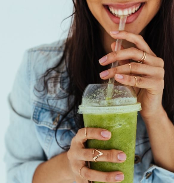 Γιατί έχουμε κυτταρίτιδα και οι συμβουλές διατροφής για να τη μειώσουμε