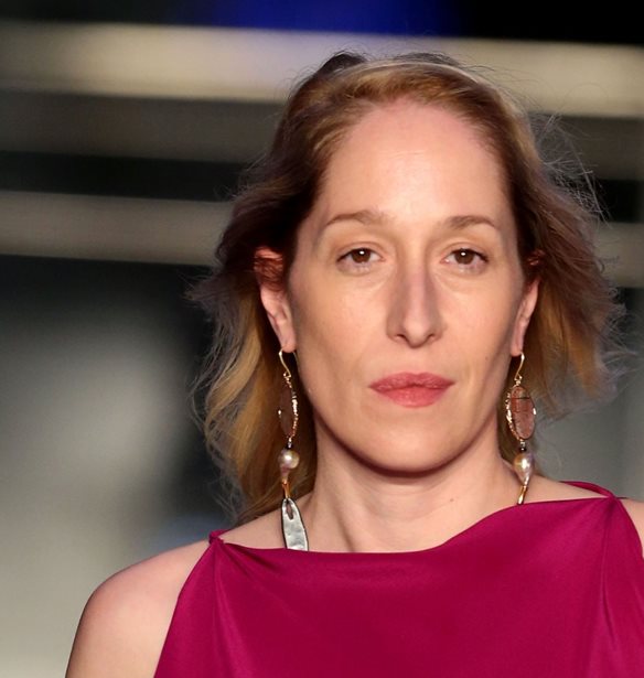 &#x39A;&#x3CC;&#x3C1;&#x3B1; &#x39A;&#x3B1;&#x3C1;&#x3B2;&#x3BF;&#x3CD;&#x3BD;&#x3B7; | &#x3A4;&#x3BF; minimal &#x3BD;&#x3C5;&#x3C6;&#x3B9;&#x3BA;&#x3CC; &#x3C0;&#x3BF;&#x3C5; &#x3B5;&#x3C0;&#x3AD;&#x3BB;&#x3B5;&#x3BE;&#x3B5;