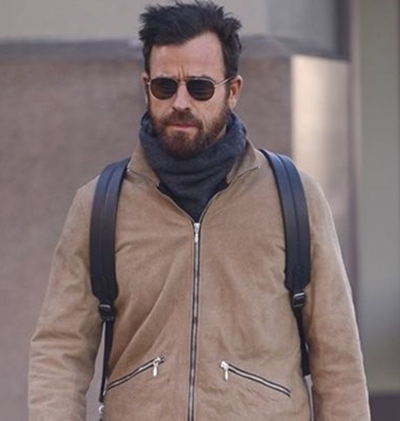 Justin Theroux- Kourtney Kardashian: &#x3A0;&#x3BF;&#x3CD; &#x3C4;&#x3BF;&#x3C5;&#x3C2; &#x3B5;&#x3BD;&#x3C4;&#x3CC;&#x3C0;&#x3B9;&#x3C3;&#x3B5; &#x3BF; &#x3C6;&#x3C9;&#x3C4;&#x3BF;&#x3B3;&#x3C1;&#x3B1;&#x3C6;&#x3B9;&#x3BA;&#x3CC;&#x3C2; &#x3C6;&#x3B1;&#x3BA;&#x3CC;&#x3C2;;