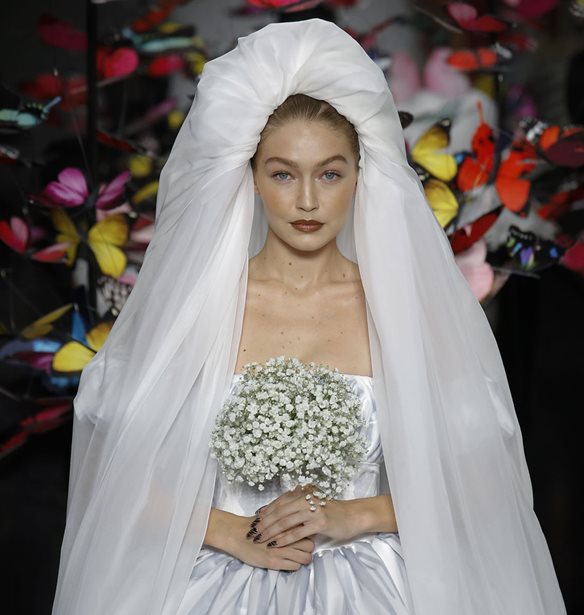 &#x39C;&#x3AE;&#x3C0;&#x3C9;&#x3C2; &#x3B1;&#x3C5;&#x3C4;&#x3CC; &#x3B5;&#x3AF;&#x3BD;&#x3B1;&#x3B9; &#x3C4;&#x3B5;&#x3BB;&#x3B9;&#x3BA;&#x3AC; &#x3C4;&#x3BF; &#x3C0;&#x3B9;&#x3BF; &#x3C9;&#x3C1;&#x3B1;&#x3AF;&#x3BF; &#x3BD;&#x3C5;&#x3C6;&#x3B9;&#x3BA;&#x3CC; &#x3C0;&#x3BF;&#x3C5; &#x3AD;&#x3C7;&#x3BF;&#x3C5;&#x3BC;&#x3B5; &#x3B4;&#x3B5;&#x3B9;;