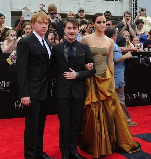 Harry Potter | &#x3A4;&#x3B1; &#x3C5;&#x3C0;&#x3AD;&#x3C1;&#x3BF;&#x3B3;&#x3BA;&#x3B1; &#x3C0;&#x3BF;&#x3C3;&#x3AC; &#x3BC;&#x3B5; &#x3C4;&#x3B1; &#x3BF;&#x3C0;&#x3BF;&#x3AF;&#x3B1; &#x3B1;&#x3BC;&#x3B5;&#x3AF;&#x3B2;&#x3BF;&#x3BD;&#x3C4;&#x3B1;&#x3B9; &#x3BF;&#x3B9; &#x3C0;&#x3C1;&#x3C9;&#x3C4;&#x3B1;&#x3B3;&#x3C9;&#x3BD;&#x3B9;&#x3C3;&#x3C4;&#x3AD;&#x3C2;