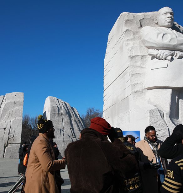 &quot;&#x397; &#x391;&#x3B3;&#x3BA;&#x3B1;&#x3BB;&#x3B9;&#x3AC;&quot; | M&#x3BD;&#x3B7;&#x3BC;&#x3B5;&#x3AF;&#x3BF; &#x3C3;&#x3C4;&#x3BF;&#x3BD; Martin Luther King &#x3BA;&#x3B1;&#x3B9; &#x3C4;&#x3B7; &#x3C3;&#x3CD;&#x3B6;&#x3C5;&#x3B3;&#x3CC; &#x3C4;&#x3BF;&#x3C5;