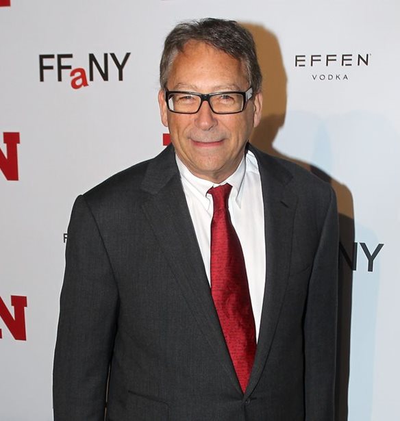 &#x39F; Stuart Weitzman &#x3B1;&#x3C0;&#x3BF;&#x3C3;&#x3CD;&#x3C1;&#x3B5;&#x3C4;&#x3B1;&#x3B9; &#x3B1;&#x3C0;&#x3CC; &#x3C4;&#x3BF; design &#x3C3;&#x3C4;&#x3B1; 75 &#x3C4;&#x3BF;&#x3C5;