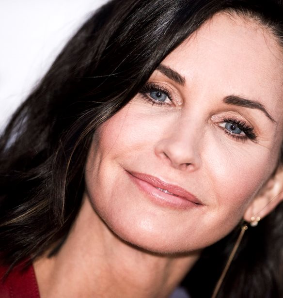 &#x397; &#x3BA;&#x3CC;&#x3C1;&#x3B7; &#x3C4;&#x3B7;&#x3C2; Courteney Cox &#x3C6;&#x3CC;&#x3C1;&#x3B5;&#x3C3;&#x3B5; &#x3C4;&#x3BF; &#x3C6;&#x3CC;&#x3C1;&#x3B5;&#x3BC;&#x3B1; &#x3C4;&#x3B7;&#x3C2; &#x3BC;&#x3B7;&#x3C4;&#x3AD;&#x3C1;&#x3B1;&#x3C2; &#x3C4;&#x3B7;&#x3C2; 21 &#x3C7;&#x3C1;&#x3CC;&#x3BD;&#x3B9;&#x3B1; &#x3BC;&#x3B5;&#x3C4;&#x3AC;