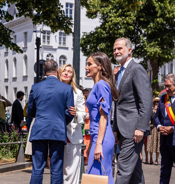 &#x392;&#x3B1;&#x3C3;&#x3AF;&#x3BB;&#x3B9;&#x3C3;&#x3C3;&#x3B1; Letizia | &#x39C;&#x3B5; midi &#x3C6;&#x3CC;&#x3C1;&#x3B5;&#x3BC;&#x3B1; &#x3B9;&#x3B4;&#x3B1;&#x3BD;&#x3B9;&#x3BA;&#x3CC; &#x3B3;&#x3B9;&#x3B1; &#x3C4;&#x3B9;&#x3C2; &#x3C0;&#x3C1;&#x3BF;&#x3C3;&#x3BA;&#x3BB;&#x3AE;&#x3C3;&#x3B5;&#x3B9;&#x3C2; &#x3C4;&#x3BF;&#x3C5; &#x3BA;&#x3B1;&#x3BB;&#x3BF;&#x3BA;&#x3B1;&#x3B9;&#x3C1;&#x3B9;&#x3BF;&#x3CD; - &#x3A4;&#x3BF; &#x3C4;&#x3C1;&#x3B9;&#x3BA; &#x3B3;&#x3B9;&#x3B1; &#x3B1;&#x3BA;&#x3CC;&#x3BC;&#x3B7; &#x3C0;&#x3B9;&#x3BF; chic &#x3B5;&#x3BC;&#x3C6;&#x3B1;&#x3BD;&#x3AF;&#x3C3;&#x3B5;&#x3B9;&#x3C2;