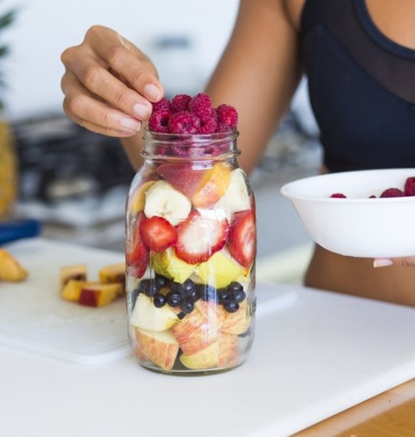 Αρρωσταίνεις συνέχεια; Ποιες βιταμίνες χρειάζεσαι για δυνατό ανοσοποιητικό