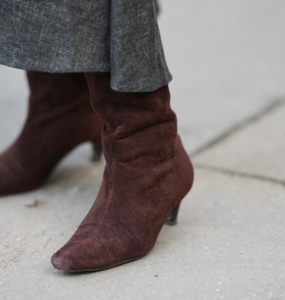 &#x39F;&#x3B9; &#x3BA;&#x3B1;&#x3C6;&#x3AD; &#x3B4;&#x3B5;&#x3C1;&#x3BC;&#x3AC;&#x3C4;&#x3B9;&#x3BD;&#x3B5;&#x3C2; &#x3BC;&#x3C0;&#x3CC;&#x3C4;&#x3B5;&#x3C2; kitten heels &#x3C4;&#x3B7;&#x3C2; Stradivarius &#x3C0;&#x3BF;&#x3C5; &#x3B8;&#x3B1; &#x3C6;&#x3BF;&#x3C1;&#x3AD;&#x3C3;&#x3B5;&#x3B9;&#x3C2; &#x3CC;&#x3BB;&#x3BF; &#x3C4;&#x3BF;&#x3BD; &#x3C7;&#x3B5;&#x3B9;&#x3BC;&#x3CE;&#x3BD;&#x3B1;