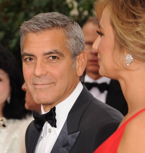 George Clooney | &#x3A4;&#x3B1;&#x3C1;&#x3B1;&#x3BA;&#x3BF;&#x3CD;&#x3BD;&#x3B7;&#x3C3;&#x3B5; &#x3C4;&#x3BF; Hollywood &#x3BC;&#x3B5; &#x3C4;&#x3B7; &#x3BD;&#x3AD;&#x3B1; &#x3C4;&#x3BF;&#x3C5; &#x3B4;&#x3AE;&#x3BB;&#x3C9;&#x3C3;&#x3B7; &#x3B3;&#x3B9;&#x3B1; &#x3C4;&#x3B7;&#x3BD; &#x3B7;&#x3BB;&#x3B9;&#x3BA;&#x3AF;&#x3B1; &#x3BA;&#x3B1;&#x3B9; &#x3C4;&#x3B7;&#x3BD; &#x3BA;&#x3B1;&#x3C1;&#x3B9;&#x3AD;&#x3C1;&#x3B1; &#x3C4;&#x3BF;&#x3C5;