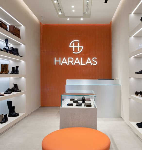&#x397; Haralas &#x3C0;&#x3B1;&#x3C1;&#x3BF;&#x3C5;&#x3C3;&#x3B9;&#x3AC;&#x3B6;&#x3B5;&#x3B9; &#x3C4;&#x3BF; &#x3BD;&#x3AD;&#x3BF; &#x3BA;&#x3B1;&#x3C4;&#x3AC;&#x3C3;&#x3C4;&#x3B7;&#x3BC;&#x3B1; &#x3C3;&#x3C4;&#x3BF; River West Mall