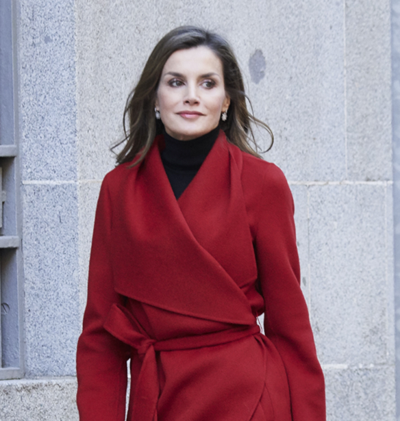 &#x392;&#x3B1;&#x3C3;&#x3AF;&#x3BB;&#x3B9;&#x3C3;&#x3C3;&#x3B1; Letizia: &#x39B;&#x3AD;&#x3B5;&#x3B9; &quot;&#x3BD;&#x3B1;&#x3B9;&quot; &#x3C3;&#x3C4;&#x3BF; total red &#x3BA;&#x3B1;&#x3B9; &#x3B5;&#x3BD;&#x3C4;&#x3C5;&#x3C0;&#x3C9;&#x3C3;&#x3B9;&#x3AC;&#x3B6;&#x3B5;&#x3B9;