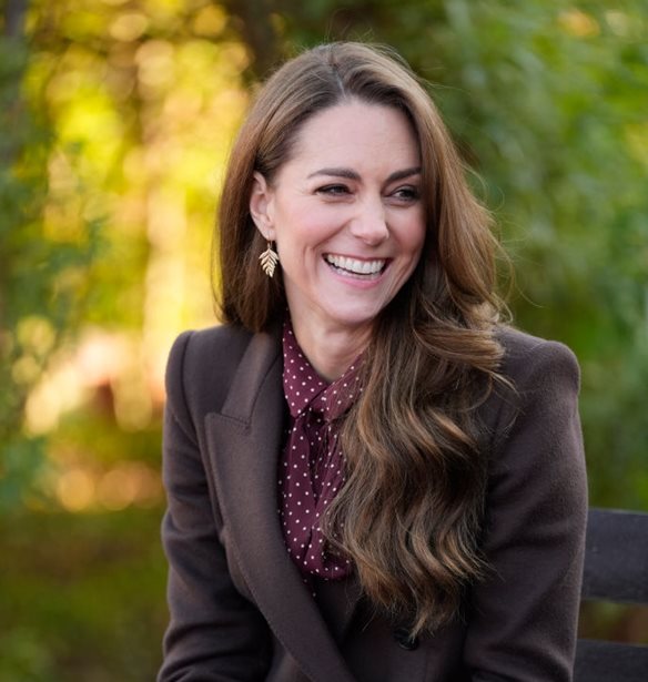 Kate Middleton | &#x39E;&#x3AD;&#x3C1;&#x3BF;&#x3C5;&#x3BC;&#x3B5; &#x3C0;&#x3CC;&#x3C4;&#x3B5; &#x3BA;&#x3B1;&#x3B9; &#x3C0;&#x3BF;&#x3CD; &#x3B8;&#x3B1; &#x3BA;&#x3AC;&#x3BD;&#x3B5;&#x3B9; &#x3C4;&#x3B7;&#x3BD; &#x3C0;&#x3C1;&#x3CE;&#x3C4;&#x3B7; &#x3C4;&#x3B7;&#x3C2; &#x3B5;&#x3BC;&#x3C6;&#x3AC;&#x3BD;&#x3B9;&#x3C3;&#x3B7; &#x3C4;&#x3BF; 2025