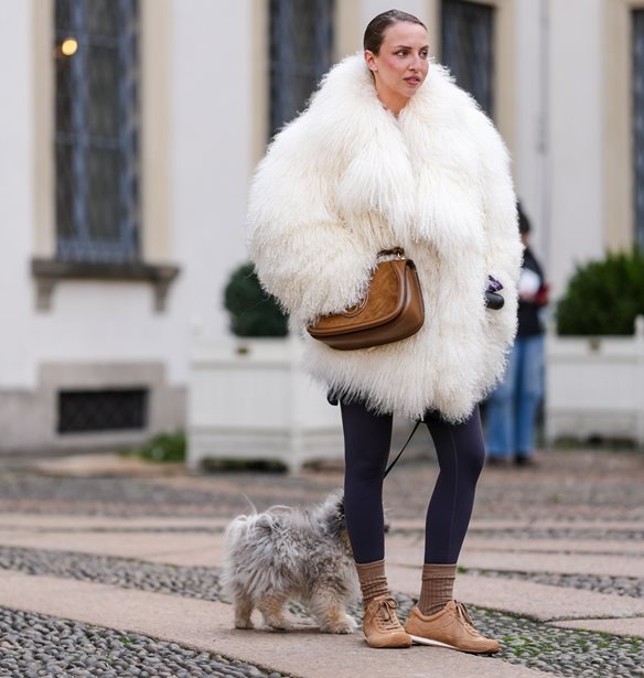 &#x392;&#x3C1;&#x3AE;&#x3BA;&#x3B1;&#x3BC;&#x3B5; &#x3C4;&#x3B7; must-have &#x3BB;&#x3B5;&#x3C5;&#x3BA;&#x3AE; &#x3B3;&#x3BF;&#x3CD;&#x3BD;&#x3B1; &#x3C4;&#x3B7;&#x3C2; &#x3C3;&#x3B5;&#x3B6;&#x3CC;&#x3BD; &#x3C3;&#x3C4;&#x3B7; Stradivarius