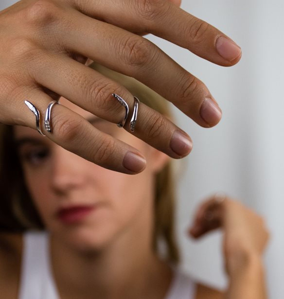 Ένα κόσμημα μπορεί να εκφράσει αυτό που νιώθεις