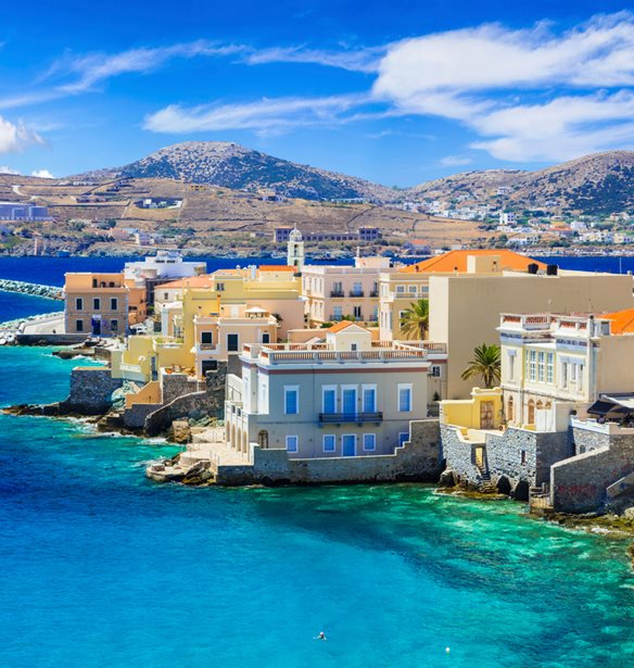Syros Healing Waves Festival | &#x388;&#x3BD;&#x3B1; &#x3C4;&#x3B1;&#x3BE;&#x3AF;&#x3B4;&#x3B9; &#x3B1;&#x3C0;&#x3CC; &#x3C4;&#x3BF; &#x3A4;&#x3C1;&#x3B1;&#x3CD;&#x3BC;&#x3B1; &#x3C3;&#x3C4;&#x3B7;&#x3BD; &#x391;&#x3C0;&#x3CC;&#x3BB;&#x3B1;&#x3C5;&#x3C3;&#x3B7;