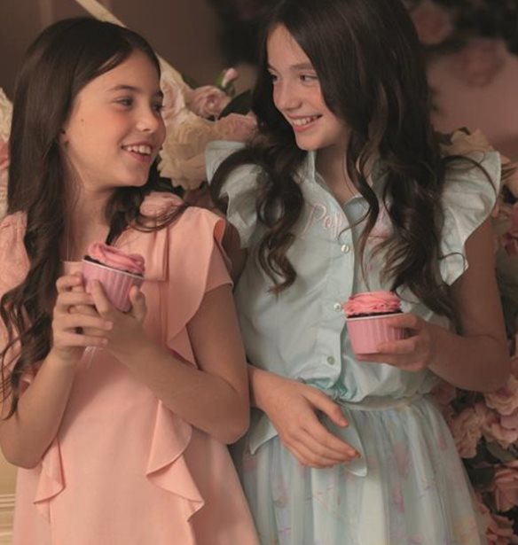 Lapin House | &#x389;&#x3C1;&#x3B8;&#x3B5; &#x3B7; &#x3C0;&#x3B9;&#x3BF; &#x3C0;&#x3B1;&#x3B9;&#x3C7;&#x3BD;&#x3B9;&#x3B4;&#x3B9;&#x3AC;&#x3C1;&#x3B9;&#x3BA;&#x3B7; &#x3BA;&#x3B1;&#x3BB;&#x3BF;&#x3BA;&#x3B1;&#x3B9;&#x3C1;&#x3B9;&#x3BD;&#x3AE; &#x3C3;&#x3C5;&#x3BB;&#x3BB;&#x3BF;&#x3B3;&#x3AE; &#x3B3;&#x3B9;&#x3B1; &#x3C4;&#x3BF;&#x3C5;&#x3C2; &#x3BC;&#x3B9;&#x3BA;&#x3C1;&#x3BF;&#x3CD;&#x3C2; &#x3BC;&#x3B1;&#x3C2; &#x3C6;&#x3AF;&#x3BB;&#x3BF;&#x3C5;&#x3C2;