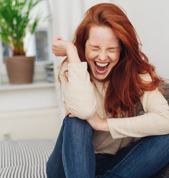 Οι πιο εύκολοι και αποτελεσματικοί τρόποι να σταματήσεις το λόξιγκα στη στιγμή