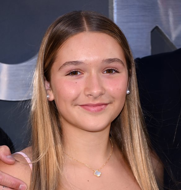 Harper Beckham | &quot;&#x388;&#x3BA;&#x3BB;&#x3B5;&#x3C8;&#x3B5;&quot; &#x3C4;&#x3B7;&#x3BD; &#x3C0;&#x3B1;&#x3C1;&#x3AC;&#x3C3;&#x3C4;&#x3B1;&#x3C3;&#x3B7; &#x3C3;&#x3C4;&#x3BF; pre-birthday party &#x3C4;&#x3BF;&#x3C5; &#x3C0;&#x3B1;&#x3C4;&#x3AD;&#x3C1;&#x3B1; &#x3C4;&#x3B7;&#x3C2;, David - &#x397; &#x3B5;&#x3BD;&#x3C4;&#x3C5;&#x3C0;&#x3C9;&#x3C3;&#x3B9;&#x3B1;&#x3BA;&#x3AE; &#x3B5;&#x3BC;&#x3C6;&#x3AC;&#x3BD;&#x3B9;&#x3C3;&#x3B7; &#x3C4;&#x3B7;&#x3C2; 13&#x3C7;&#x3C1;&#x3BF;&#x3BD;&#x3B7;&#x3C2;