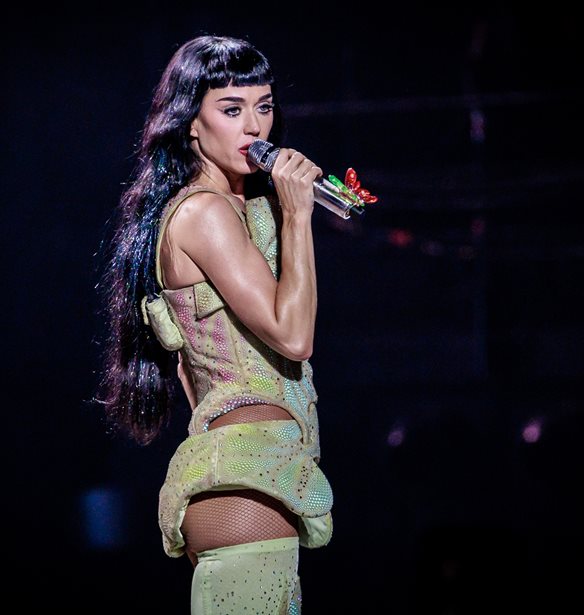 Katy Perry | Η πρώτη επίσημη εμφάνιση στο πλευρό του Justin Trudeau που "σφραγίζει" τον έρωτά τους