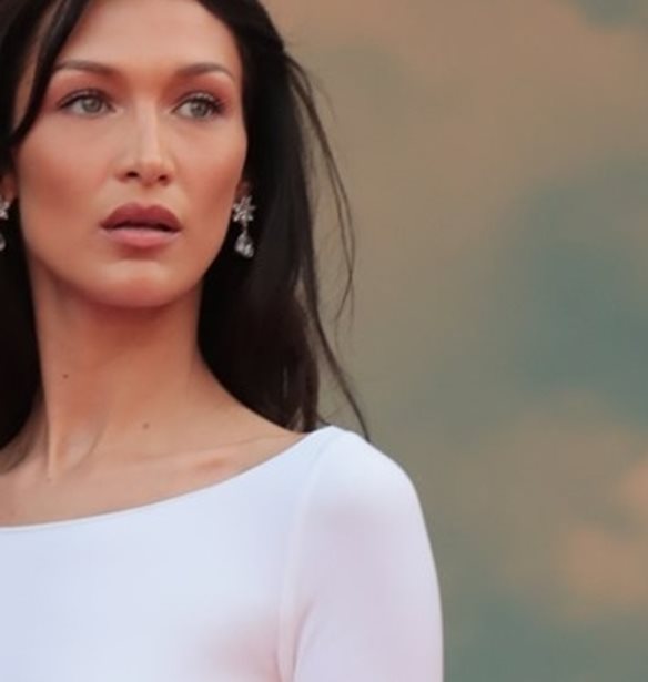 Bella Hadid | &#x3A7;&#x3BF;&#x3C1;&#x3B5;&#x3CD;&#x3B5;&#x3B9; &#x3C3;&#x3C5;&#x3C1;&#x3C4;&#x3AC;&#x3BA;&#x3B9; &#x3BC;&#x3B5; &#x3C6;&#x3CC;&#x3BD;&#x3C4;&#x3BF; &#x3C4;&#x3B7;&#x3BD; &#x3A3;&#x3CD;&#x3BC;&#x3B7; &#x3BA;&#x3B1;&#x3B9; &#x3B3;&#x3AF;&#x3BD;&#x3B5;&#x3C4;&#x3B1;&#x3B9; viral