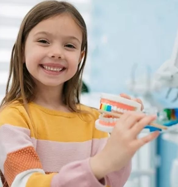 Dentist Pass | Από σήμερα οι αιτήσεις για δωρεάν οδοντιατρική φροντίδα στα παιδιά