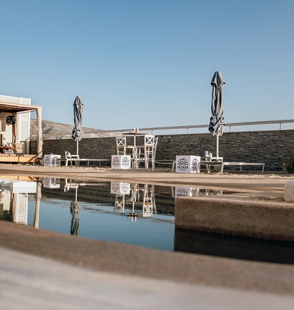Pop up METAXA bar &#x3C3;&#x3C4;&#x3B7; Mavili Beach