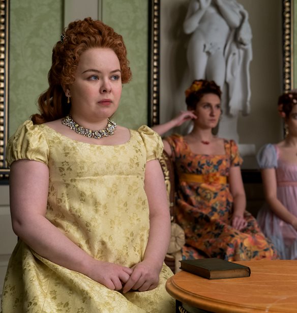 To&#xA0;&#x3B4;&#x3C1;&#x3BF;&#x3C3;&#x3B5;&#x3C1;&#x3CC;&#xA0;look&#xA0;&#x3C4;&#x3B7;&#x3C2;&#xA0;Nicola Coughlan&#xA0;&#x3C3;&#x3C4;&#x3BF;&#xA0;Wimbledon