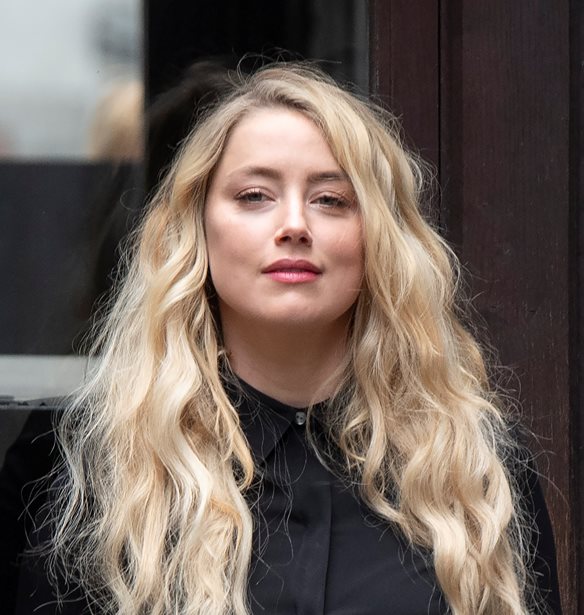 Amber Heard | &#x3A8;&#x3C5;&#x3C7;&#x3BF;&#x3BB;&#x3CC;&#x3B3;&#x3BF;&#x3C2; &#x3BA;&#x3B1;&#x3C4;&#x3AD;&#x3B8;&#x3B5;&#x3C3;&#x3B5; &#x3CC;&#x3C4;&#x3B9; &#x3B7; &#x3C3;&#x3C4;&#x3B1;&#x3C1; &#x3AD;&#x3C7;&#x3B5;&#x3B9; &#x3BC;&#x3B5;&#x3C4;&#x3B1;&#x3C4;&#x3C1;&#x3B1;&#x3C5;&#x3BC;&#x3B1;&#x3C4;&#x3B9;&#x3BA;&#x3CC; &#x3C3;&#x3C4;&#x3C1;&#x3B5;&#x3C2; &#x3B5;&#x3BE;&#x3B1;&#x3B9;&#x3C4;&#x3AF;&#x3B1;&#x3C2; &#x3C4;&#x3B7;&#x3C2; &#x3B2;&#x3AF;&#x3B1;&#x3B9;&#x3B7;&#x3C2; &#x3C3;&#x3C5;&#x3BC;&#x3C0;&#x3B5;&#x3C1;&#x3B9;&#x3C6;&#x3BF;&#x3C1;&#x3AC;&#x3C2; &#x3C4;&#x3BF;&#x3C5; Johnny Depp